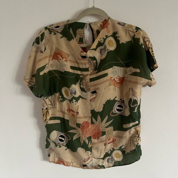 Vintage 1960s Japanese Print Silk Top - Picture 2 of 8